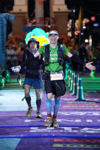 BIB: 5200
                            <button type="button" onclick="openModal(26223623)" class="btn btn-primary btn-sm float-right btn-popup" data-toggle="modal" data-target=".modal-high-quality">
                        <i class="fas fa-shopping-cart"></i> Add to Cart
                    </button>
                                            <button type="button" onclick="isThisMe(26223623, true)" class="btn btn-success btn-sm float-right btn-popup btn-isme hidden" data-toggle="tooltip" data-placement="bottom" title="นี่คือรูปของคุณใช่ไหม คลิกที่นี่เพื่อเอาเข้าอัลบั้ม">
                        <i class="fas fa-plus"></i> Add to album
                    </button>
                    <button type="button" onclick="isThisMe(26223623, false)" class="btn btn-warning btn-sm float-right btn-popup btn-isnotme hidden">
                        <i class="fas fa-ban"></i> Remove from album
                    </button>